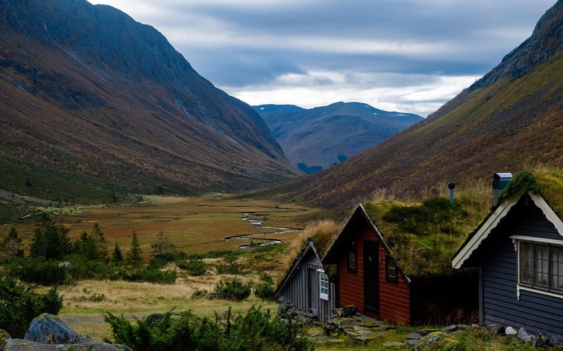 Off-Grid Cabin